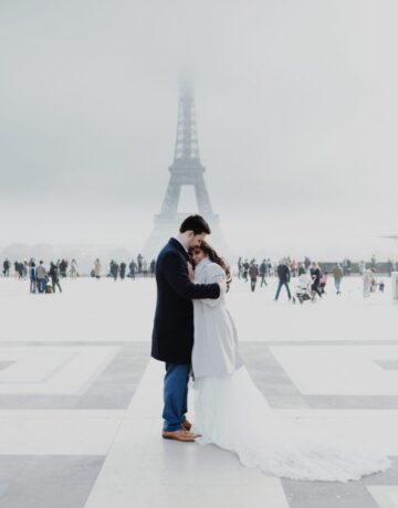 casal de noivos em Paris